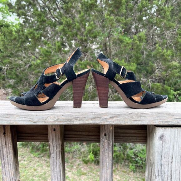 Michael Kors Heels - Picture 5 of 9